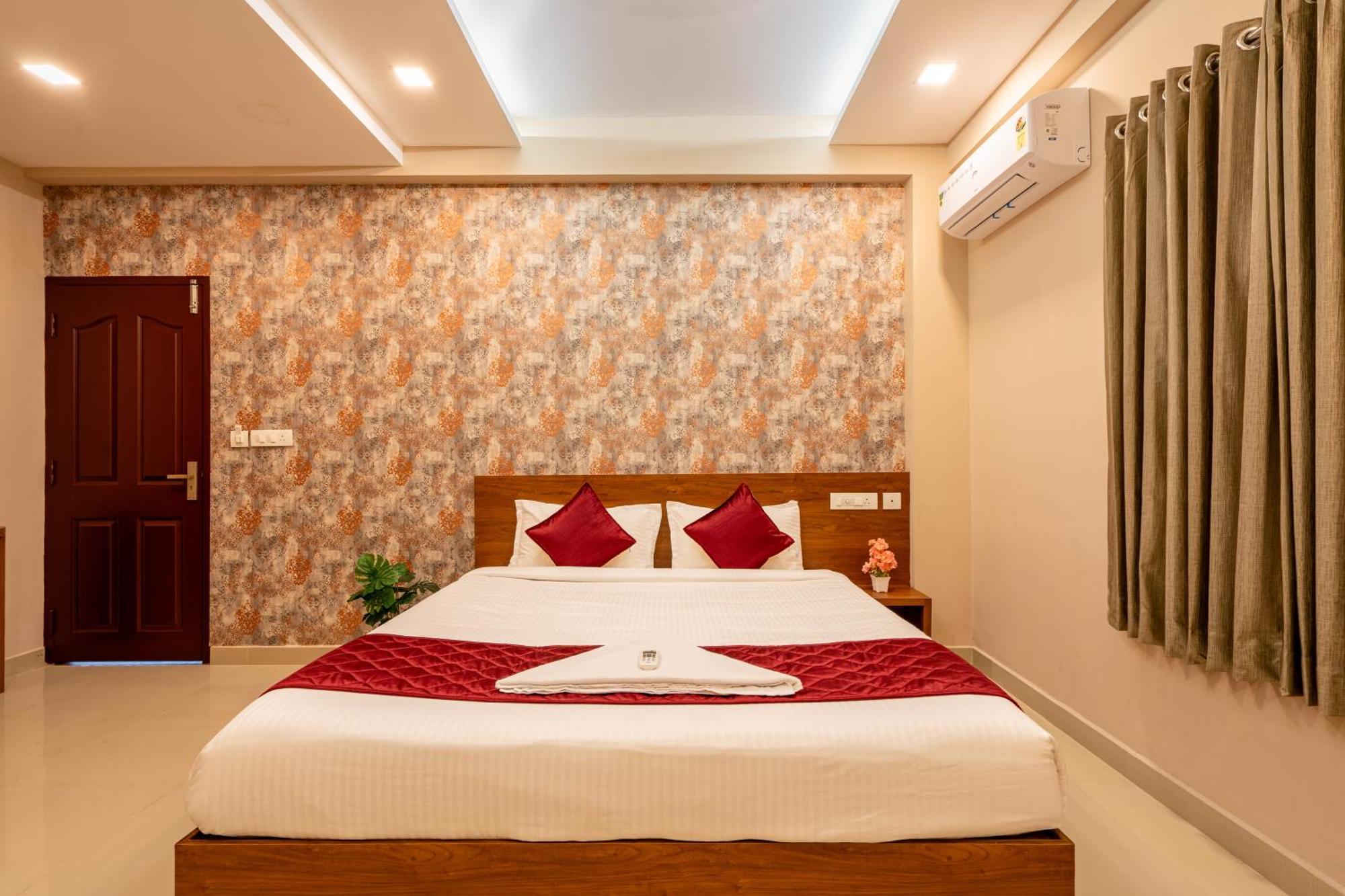 Yaad Residency 호텔 Kochi 외부 사진