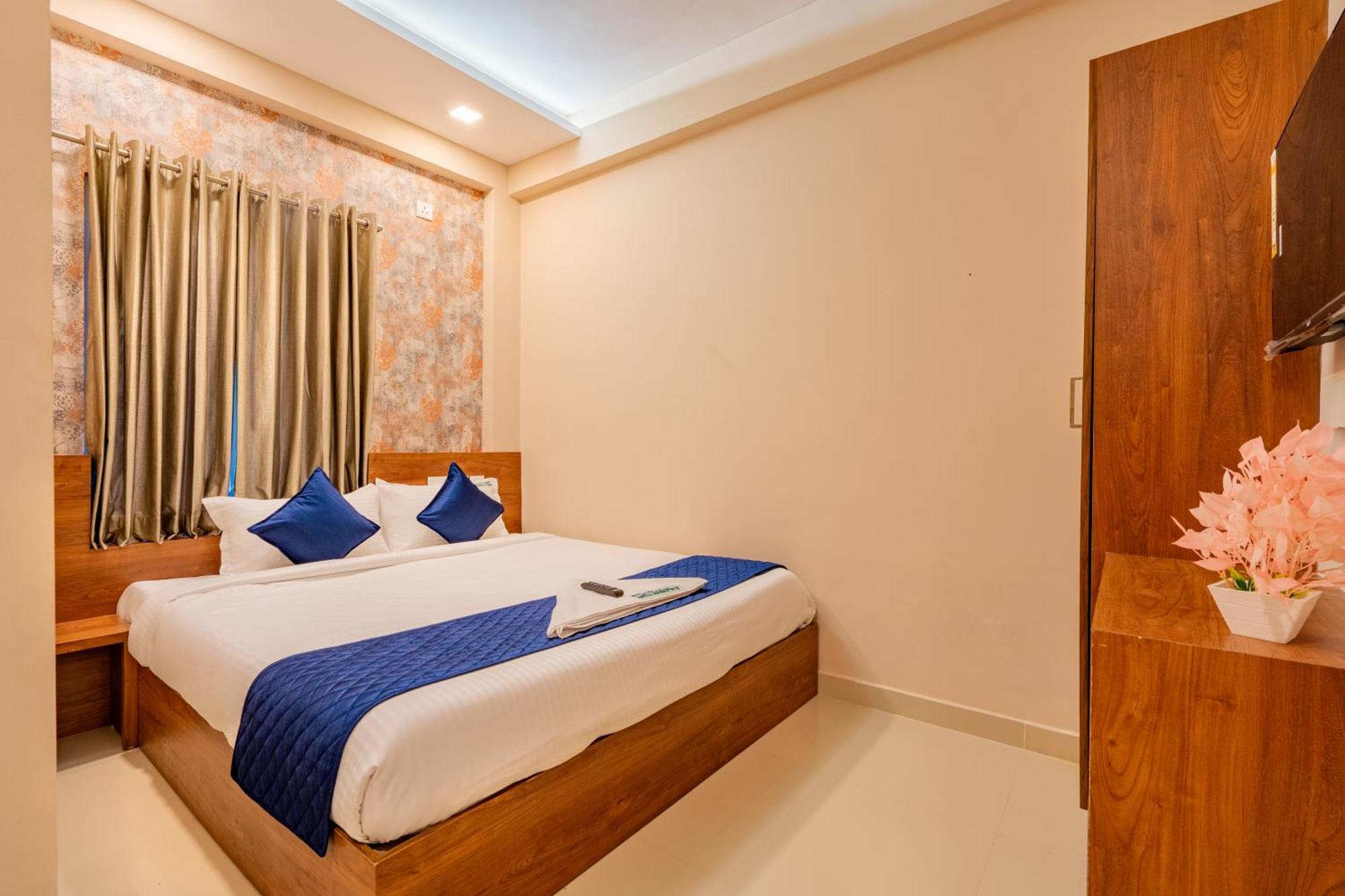 Yaad Residency 호텔 Kochi 외부 사진