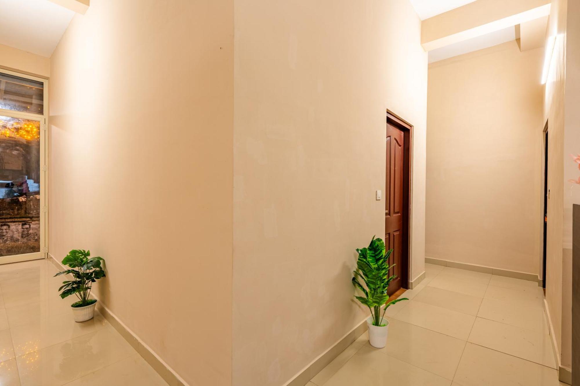 Yaad Residency 호텔 Kochi 외부 사진