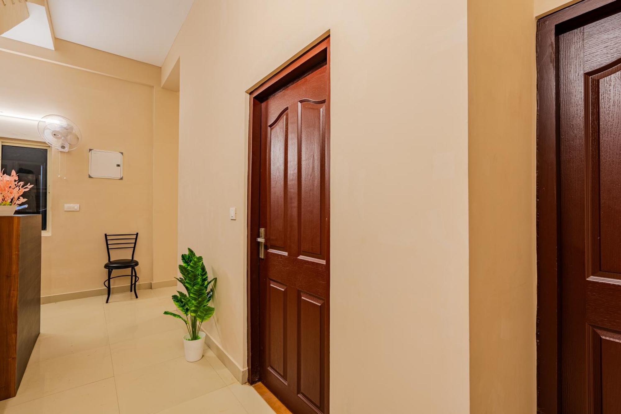 Yaad Residency 호텔 Kochi 외부 사진